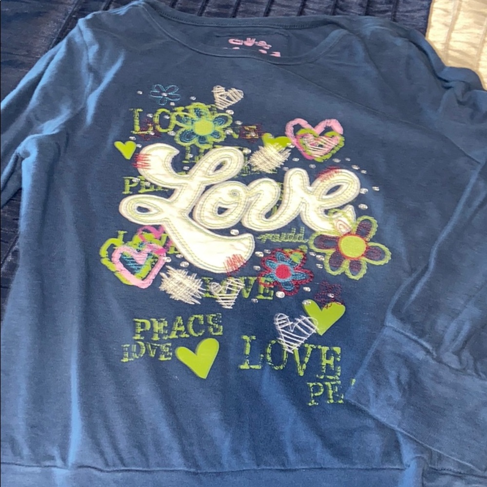 PEACE & LOVE L/S Top - Picture 2 of 5